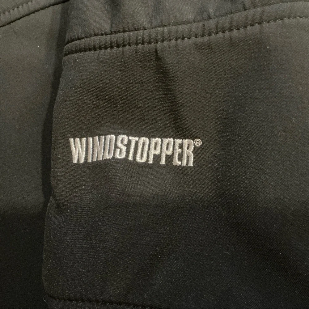 The north face windstopper soft shell jacket men’s black size XL zipper front